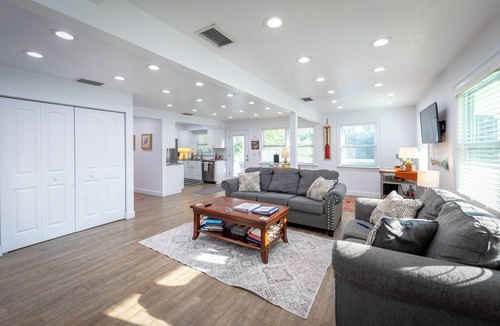 Safety Harbor House | Casa la Cala - Serious Fun + Luxury Relaxation!