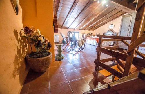 Royuela House | Casa La Herradura