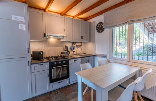 Pals Cottage | Casa la Vista Grandiosa