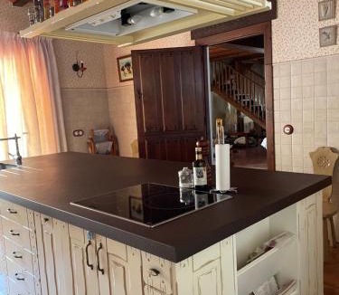 Mota del Cuervo House | Casa Las Golondrinas