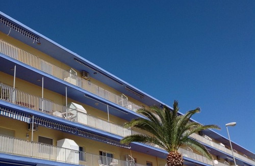 Denia Apartment | Casa Las Perlas, relax by the sea with a great view of the Montgo