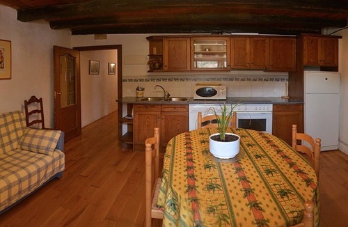 Zilbeti Cottage | Casa Lenco for 4 people