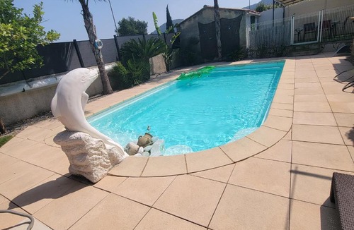 Sollies Pont Apartment | Casa Leone 83