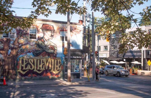Leslieville Hotel | Casa Leslieville - 2BR Suite with LRG Patio