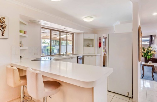 Hillcrest House | Casa Linda - Casas de vida