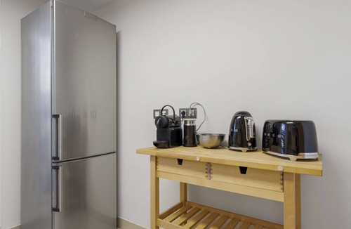 El Paraiso Apartment | Casa Livia with Auping beds