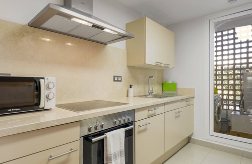 El Paraiso Apartment | Casa Livia with Auping beds