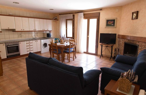 Beceite Apartment | Casa Lola Beceite Apartments, mountain views and petfriendly