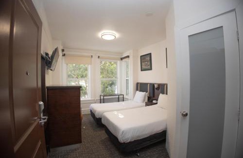 Western Addition Hotel | Casa Loma Hotel
