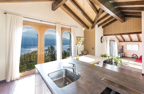 Minusio House | CASA LUNA - WONDERFUL LAKE VIEW