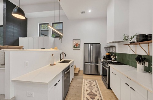 MLK House | Casa Luna- Eastside Retreat w/Private Cowboy Pool