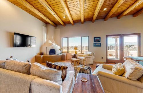 Taos House | Casa Luna