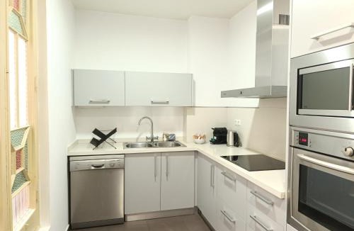 Dreta de l'Eixample Apartment | Casa Luxe Suites Barcelona
