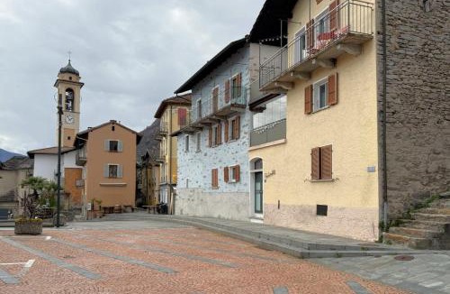 Brione sopra Minusio Apartment | Casa Lydia by Fewotessin