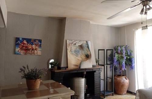 Villalba dels Arcs House | Casa Mónica