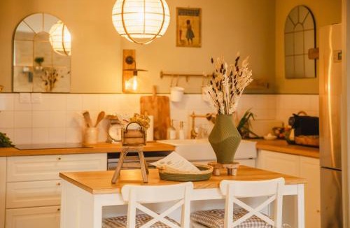 Courseulles-sur-Mer House | Casa Maôme, Charmant Gîte 8 personnes à Courseulles sur mer