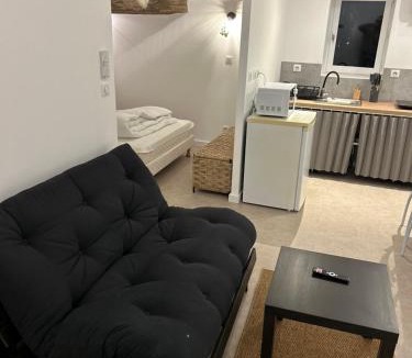 Pouilly-le-Monial Apartment | CASA MANON ET CASA MARGOT