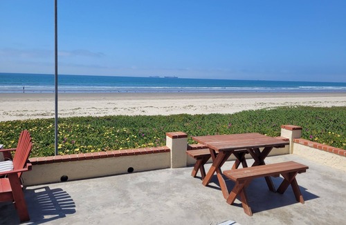 Lengueta Arenosa House | CASA MARBELLA 2BR/1BA Private Beach-Front Home