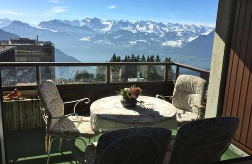 Rigi Kaltbad Apartment | Casa Margherita holiday flat with a dream view