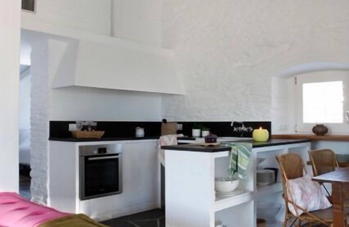 Portlligat House | Casa Margot Bay views, central, with pool, private garden,