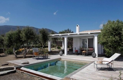 Portlligat House | Casa Margot Bay views, central, with pool, private garden,