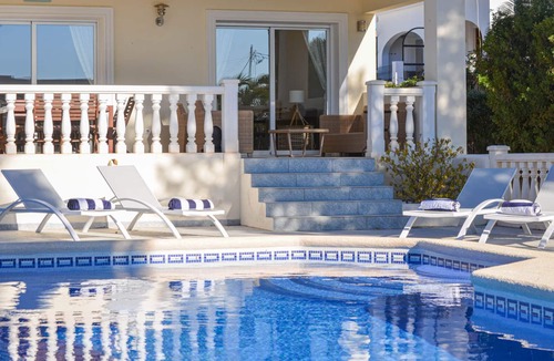 San Jaime Villa | Casa Maria - Stunning 4 Bedroom Villa Moraira. Private Pool AND Airconditiong