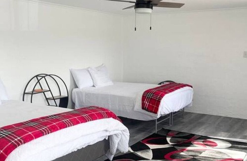 Buffalo Springs House | Casa Marina Lubbock Lake House