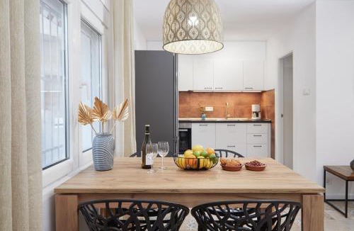 Campoamor Apartment | Casa Mariposa