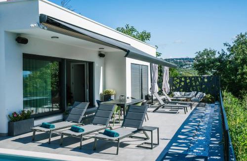 Pobri Villa | Casa Marta with Pool and Sea View