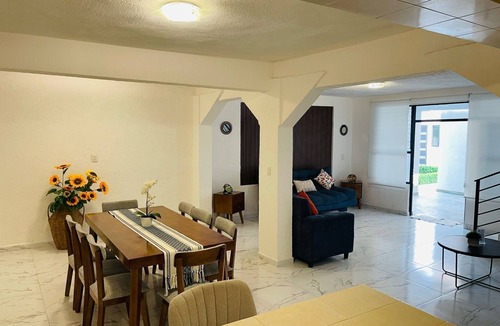 El Chiflon House | Casa Mayor