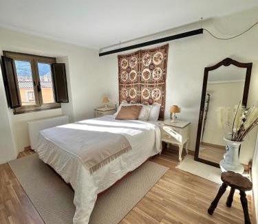 Montblanc House | Casa Medieval en el Centro de Montblanc