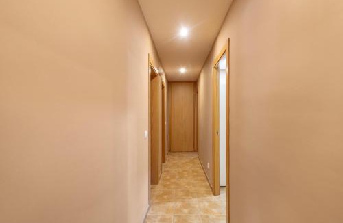 Cercs Apartment | Casa Menvil