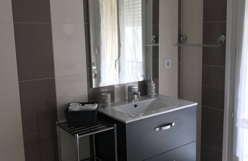 Nefiach House | Casa Mia