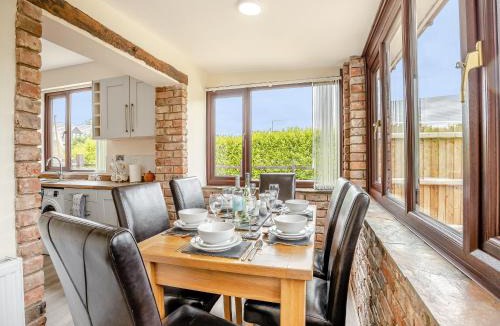 Tilney Fen End House | Casa Mia