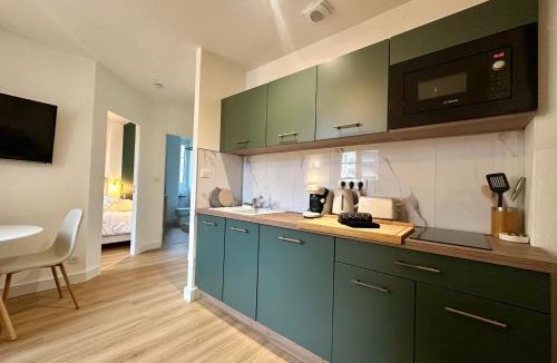 Brive-la-Gaillarde Apartment | Casa Mialet - Petit Écrin de Douceur au cœur de Brive