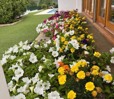 Banyoles House | Casa Mirestany- Wonderful house with amazing views