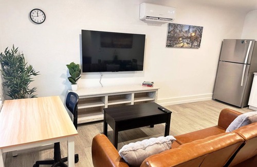 El Paso Apartment | Casa Monroe III - 1 Bed/1 Bathn