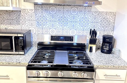 El Paso Apartment | Casa Monroe III - 1 Bed/1 Bathn