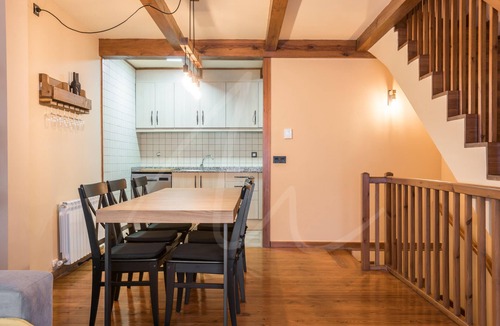 Las Bordas House | Casa Montjòia