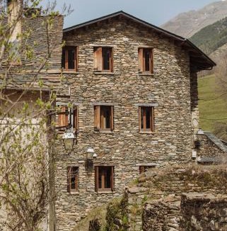 Aiguabella House | Casa Mora Vall Fosca