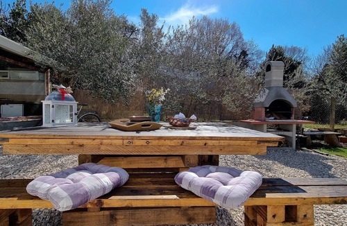 Novigrad Ski Chalet | Casa Moreno - Two Bedroom Chalet, Sleeps 4