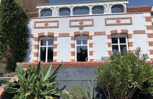 Prefailles Villa | Casa na Onda villa Ker Mathilde sea view facing the beach