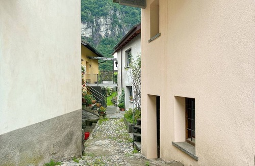 Cavergno House | Casa Nati by Interhome