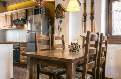 Pujo House | Casa Nere