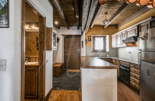 Pujo House | Casa Nere