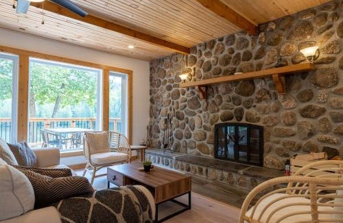 Amherst Ski Chalet | Casa Olej Unforgettable getaway in Tremblant & SPA