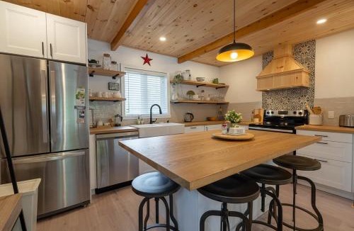Amherst Ski Chalet | Casa Olej Unforgettable getaway in Tremblant & SPA
