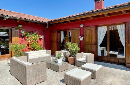 Ultzama House | Casa Orgi, amplia casa en planta baja junto al bosque de Orgi