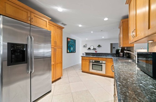 North Central Hollywood House | Casa palma - tropical