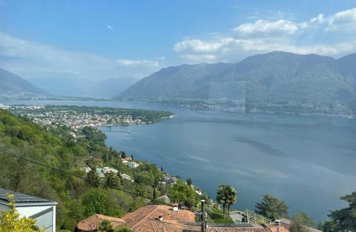 Ronco sopra Ascona House | Casa Panorama by Fewotessin